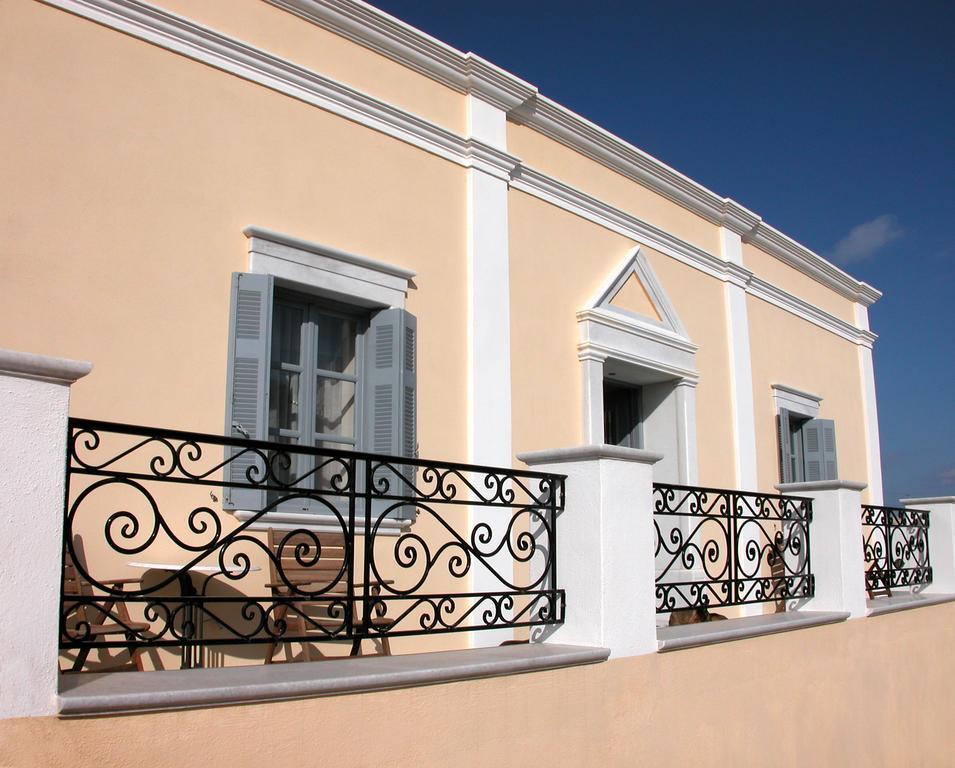 Hôtel Donna'S House Santorini à Pýrgos Extérieur photo
